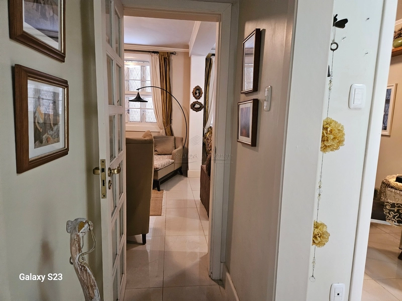 Apartamento 2 dormitórios, 1 vaga, pátio privativo, Porto Alegre, RS: 21ª foto da galeria de imagens do imóvel