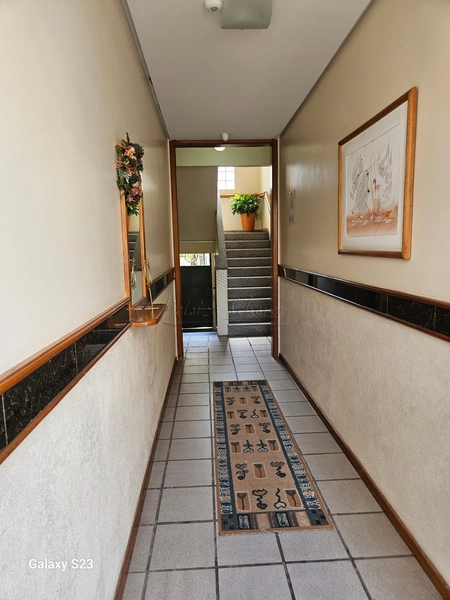Apartamento 2 dormitórios, 1 vaga, pátio privativo, Porto Alegre, RS: 41ª foto da galeria de imagens do imóvel