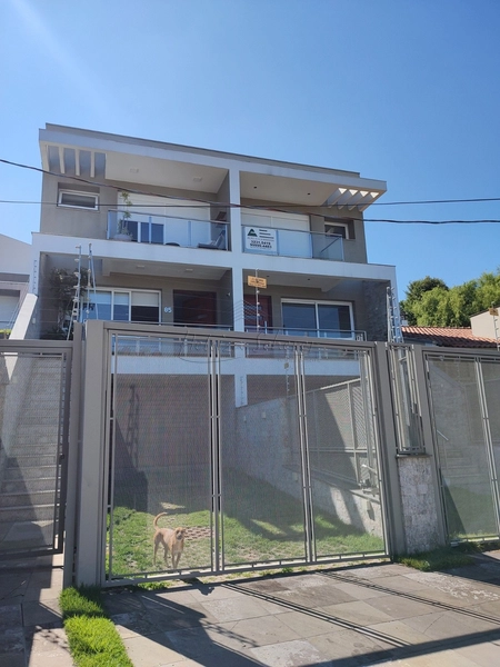 Excelente casa c/03 suítes, 05 vagas, Chácara das Pedras, Porto Alegre: 2ª foto da galeria de imagens do imóvel