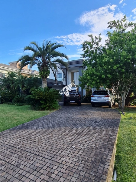 Casa Beira Lago à venda no condomínio Bosques em Xangri-Lá: 2ª foto da galeria de imagens do imóvel