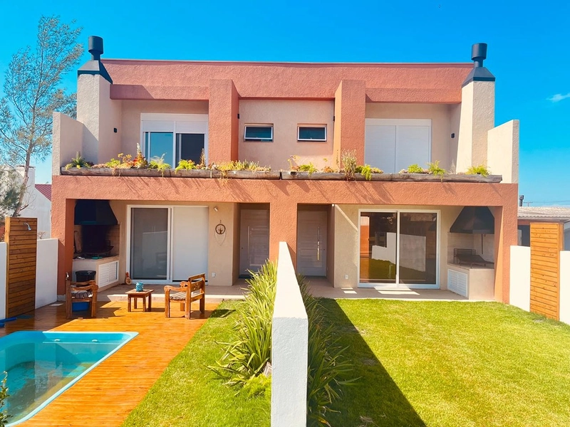 Sobrado a venda !: 1ª foto da galeria de imagens do imóvel