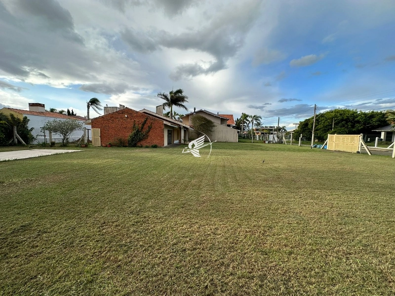 Casa à venda em Atlântida: 4ª foto da galeria de imagens do imóvel