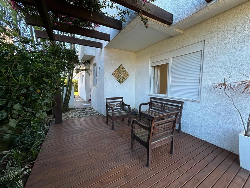 Sobrado à venda no condomínio Quintas do Lago: 2ª foto da galeria de imagens do imóvel