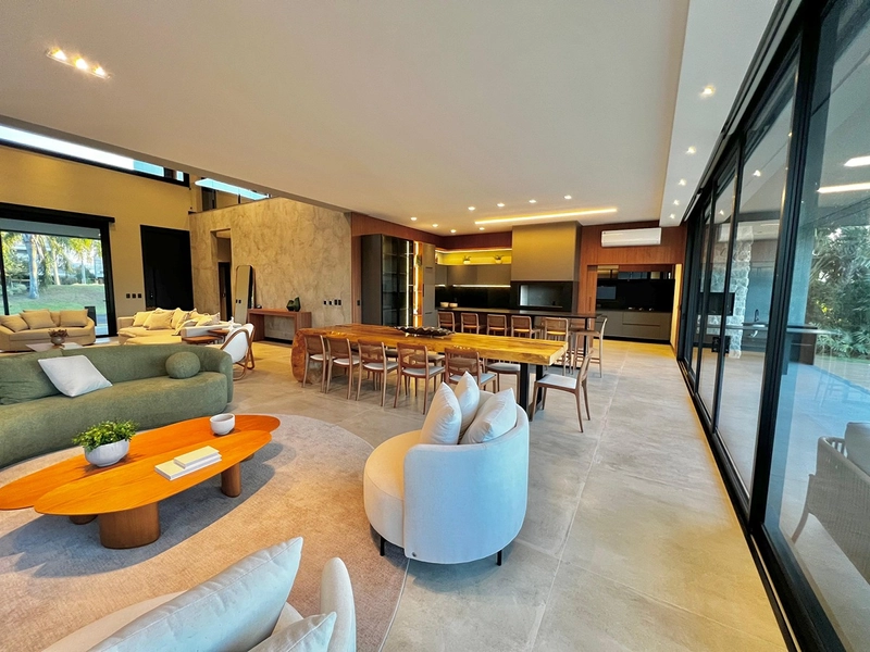 Casa Beira Lago à venda no condomínio Enseada Lagos - Xagri-Lá: 3ª foto da galeria de imagens do imóvel