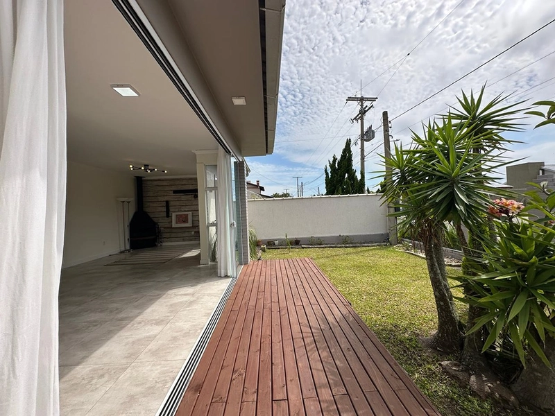 Casa à venda no Remanso em Xangri-Lá: 3ª foto da galeria de imagens do imóvel