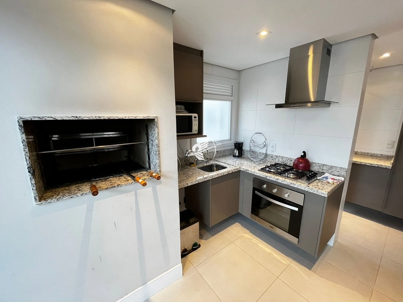 Apartamento duplex a venda em Atlântida: 2ª foto da galeria de imagens do imóvel