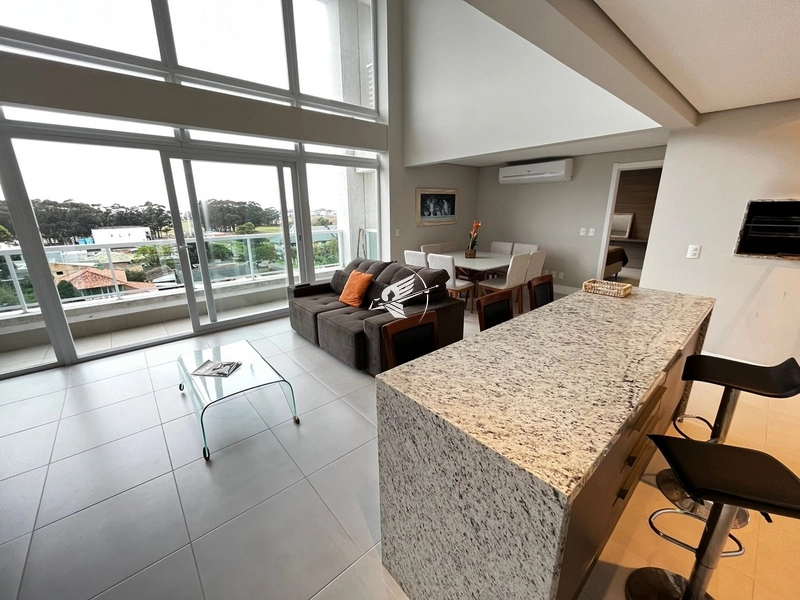 Apartamento duplex a venda em Atlântida: 1ª foto da galeria de imagens do imóvel