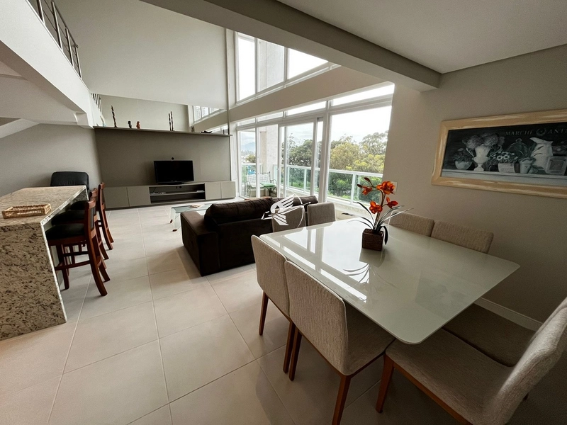 Apartamento duplex a venda em Atlântida: 5ª foto da galeria de imagens do imóvel