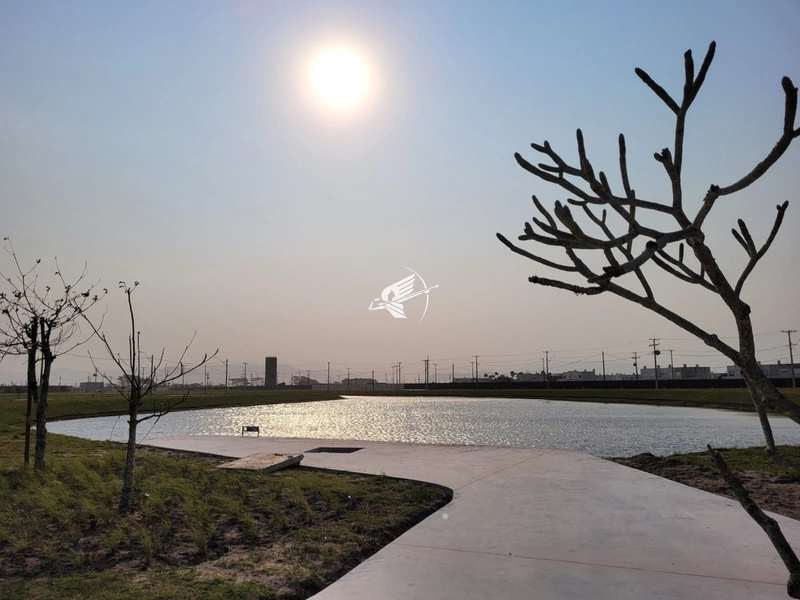 Lote/Terreno beira lago à venda no condomínio Zen Concept Resort: 7ª foto da galeria de imagens do imóvel