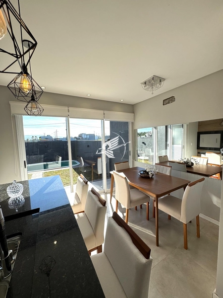 Sobrado geminado à venda no loteamento Santorini em Xangri-Lá: 6ª foto da galeria de imagens do imóvel