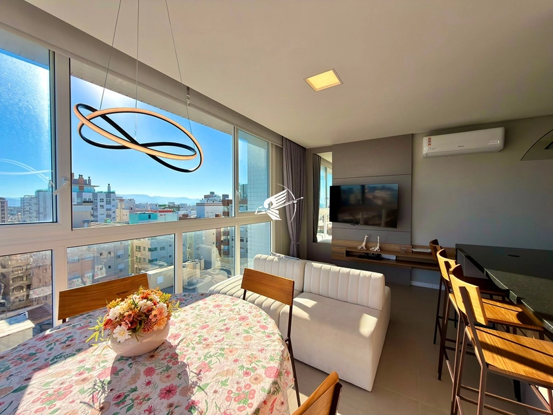 APARTAMENTO COM VISTA MAR AO LADO DA PRAÇA FLÁVIO BOIANOVSKI : 12ª foto da galeria de imagens do imóvel