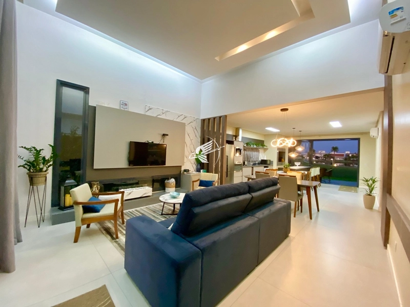 Casa à venda no condomínio Riviera em Xangri-Lá: 2ª foto da galeria de imagens do imóvel