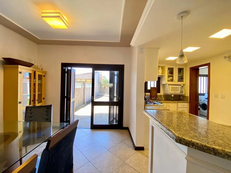 Casa à venda no Centro de Xangri-Lá: 13ª foto da galeria de imagens do imóvel