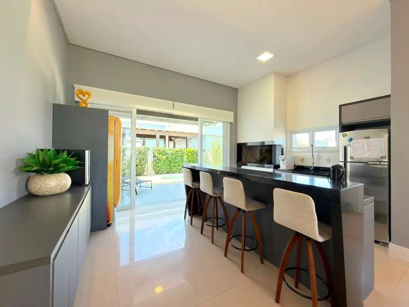 CASA EM CONDOMÍNIO À VENDA: 5ª foto da galeria de imagens do imóvel