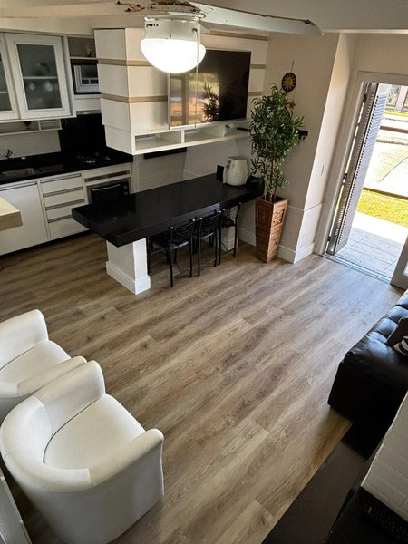 Duplex à venda no Centro de Xangri-Lá: 5ª foto da galeria de imagens do imóvel