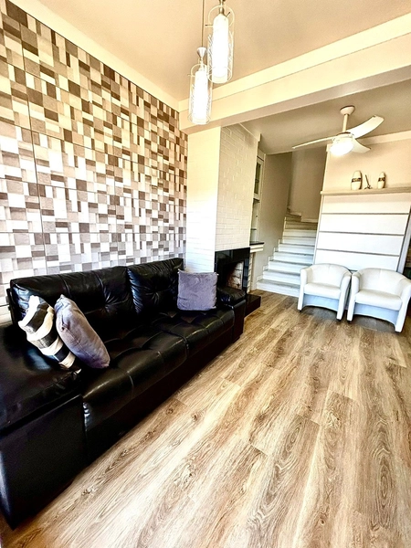 Duplex à venda no Centro de Xangri-Lá: 2ª foto da galeria de imagens do imóvel