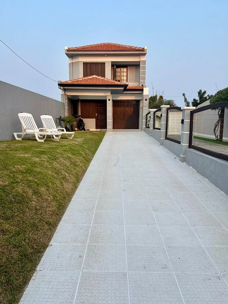 Casa a venda ! : 1ª foto da galeria de imagens do imóvel