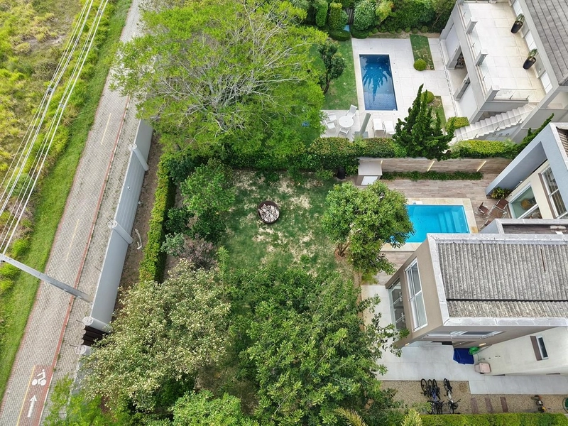 Sobrado à venda no condomínio Bosques de Atlântida: 33ª foto da galeria de imagens do imóvel