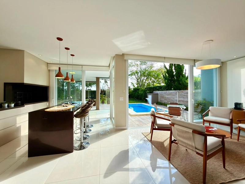 Sobrado à venda no condomínio Bosques de Atlântida: 8ª foto da galeria de imagens do imóvel