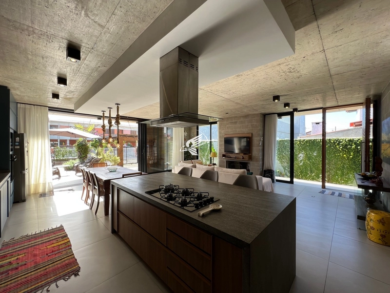 Casa à venda no Centro de Xangri-Lá: 18ª foto da galeria de imagens do imóvel