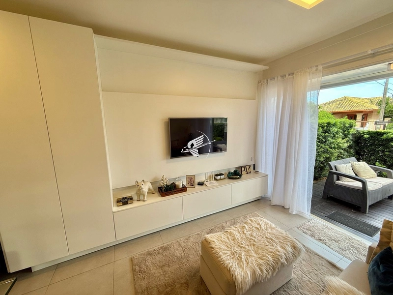 Apartamento à venda em Xangri-Lá: 3ª foto da galeria de imagens do imóvel