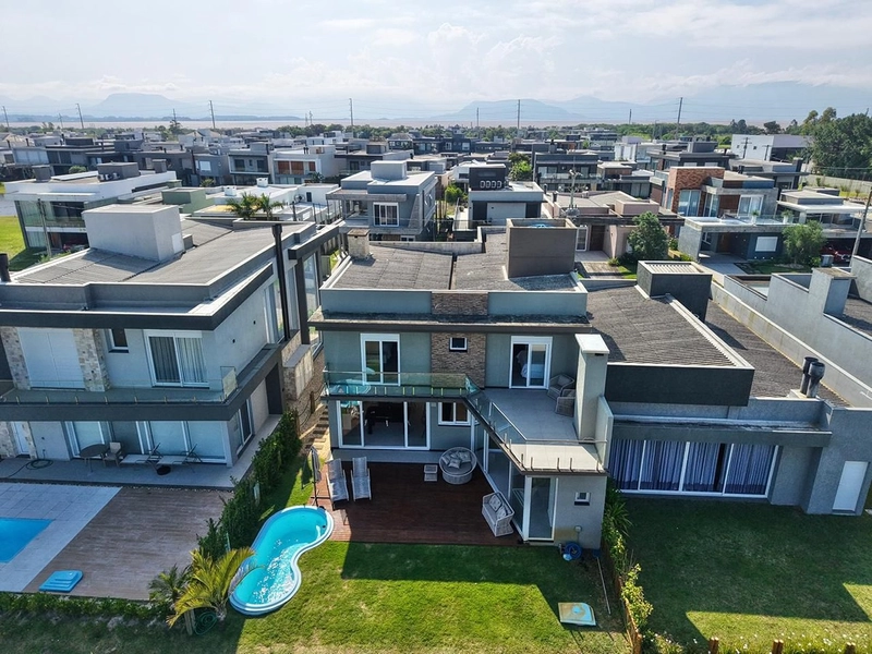 Sobrado à venda no Condomínio Capão Ilhas Resort: 2ª foto da galeria de imagens do imóvel