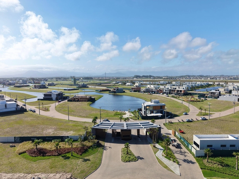 Lote/Terreno beira lago no condomínio Zen Concept Resort : 9ª foto da galeria de imagens do imóvel