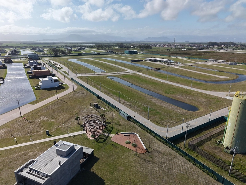 Lote/Terreno beira lago no condomínio Zen Concept Resort : 7ª foto da galeria de imagens do imóvel