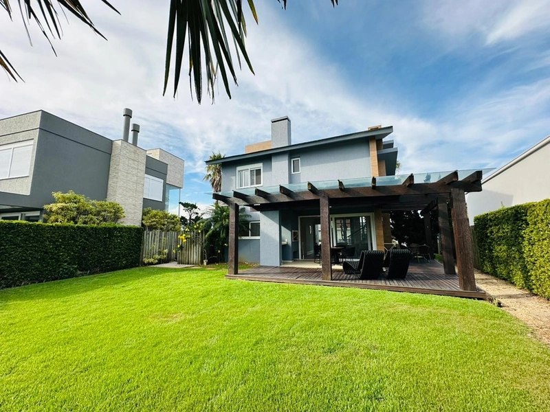 Sobrado à venda no condomínio Enseada: 5ª foto da galeria de imagens do imóvel