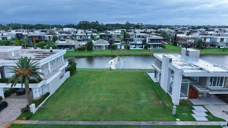 Lote/Terreno beira lago à venda no condomínio Capão Ilhas Resort: 83ª foto da galeria de imagens do imóvel