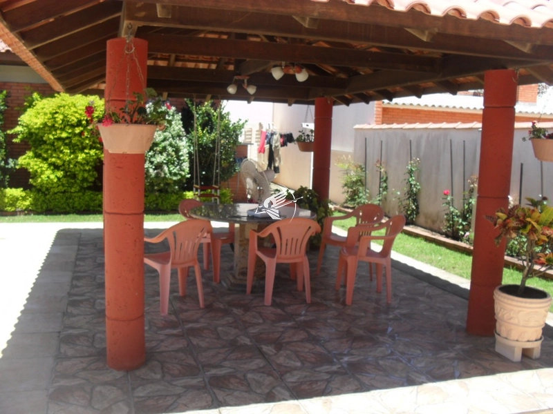 Casa à venda em Atlântida: 3ª foto da galeria de imagens do imóvel