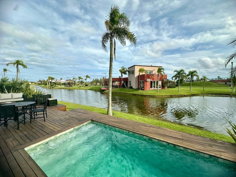 Casa a venda no condomonio rivieira !: 4ª foto da galeria de imagens do imóvel