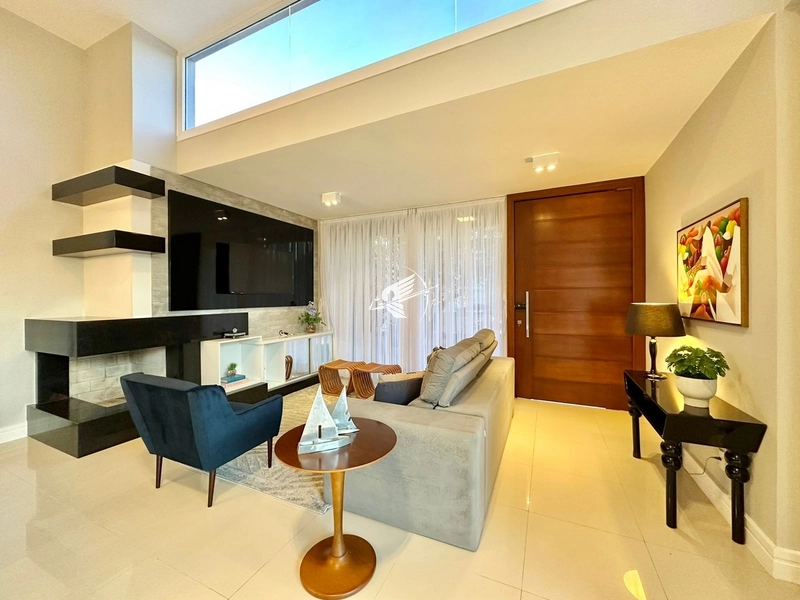 Casa á venda no Condomínio Enseada: 2ª foto da galeria de imagens do imóvel