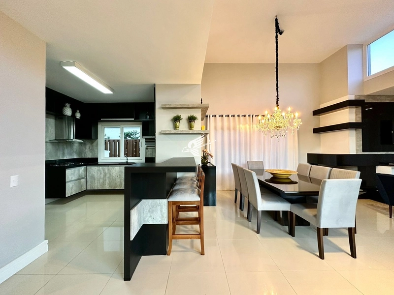 Casa á venda no Condomínio Enseada: 3ª foto da galeria de imagens do imóvel