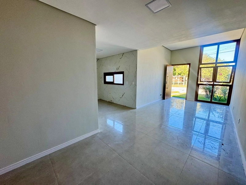 Casa à venda no Centro de Xangri-Lá: 3ª foto da galeria de imagens do imóvel