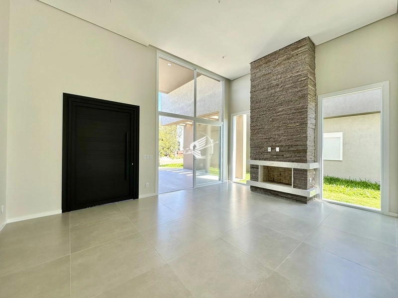 Casa à venda no condomínio Dubai: 7ª foto da galeria de imagens do imóvel