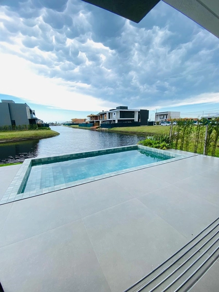Casa beira lago à venda no condomínio Zen Concept Resort: 4ª foto da galeria de imagens do imóvel