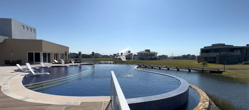 Lote/Terreno à venda no condomínio Costa Serena em Capão da Canoa: 3ª foto da galeria de imagens do imóvel