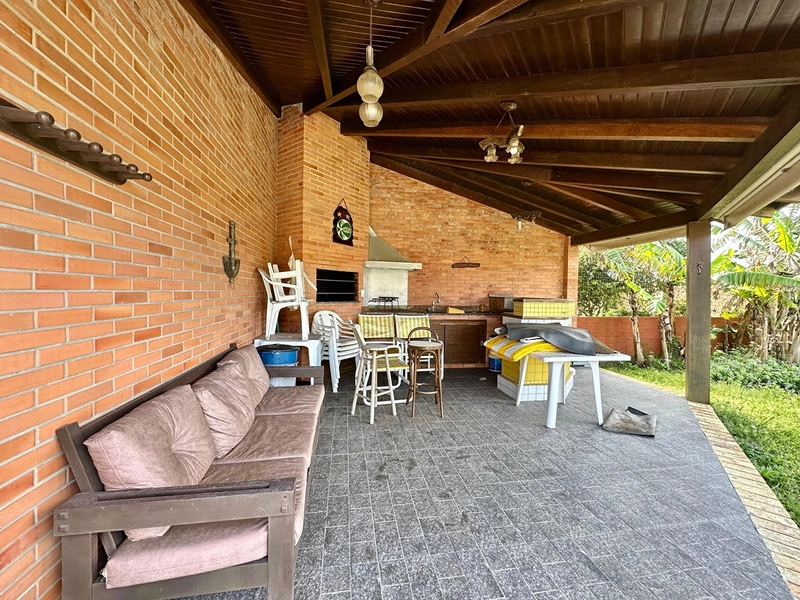 Casa à venda no Centro de Xangri-Lá: 8ª foto da galeria de imagens do imóvel