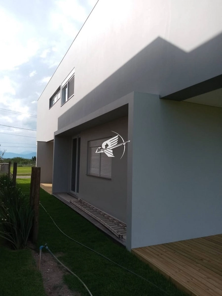 Casa á venda no Condomínio Capão Ilhas Resort: 2ª foto da galeria de imagens do imóvel