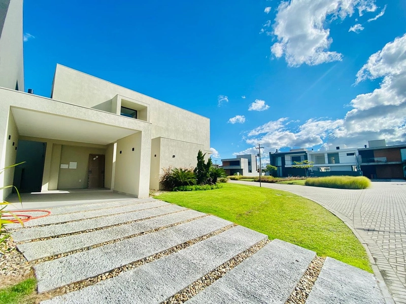 Casa Beira Lago à venda no condomínio Sunset em Xangri-Lá: 2ª foto da galeria de imagens do imóvel