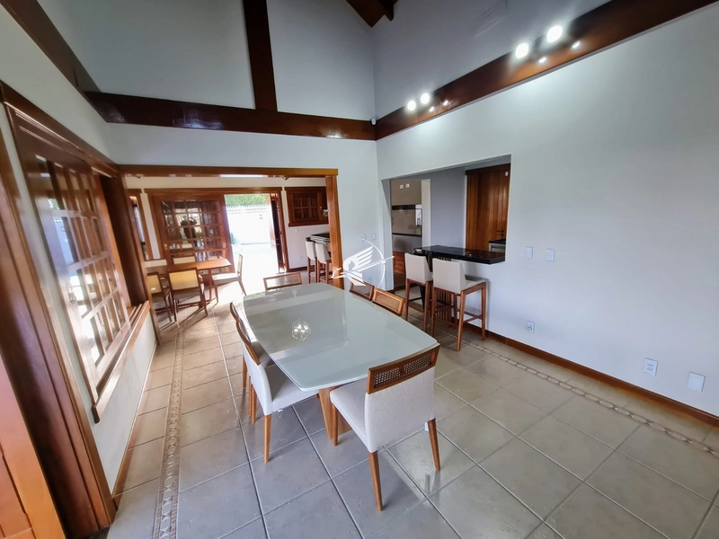 Casa á venda em Atlântida: 3ª foto da galeria de imagens do imóvel