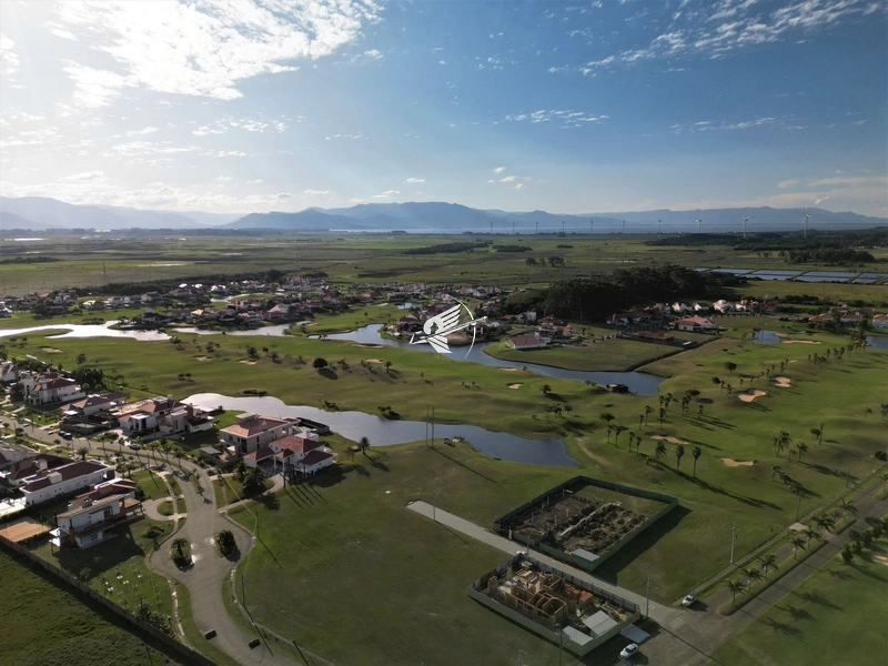 Lote/Terreno beira lago à venda no condomínio Green Village Golf Club: 49ª foto da galeria de imagens do imóvel