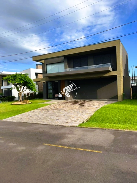 Casa Beira Lago à venda no Condomínio Enseada Lagos: 3ª foto da galeria de imagens do imóvel