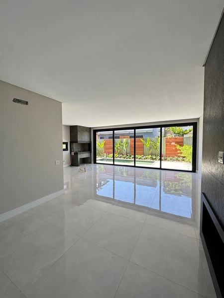 Sobrado à venda no condomínio Sunset em Xangri-Lá: 9ª foto da galeria de imagens do imóvel