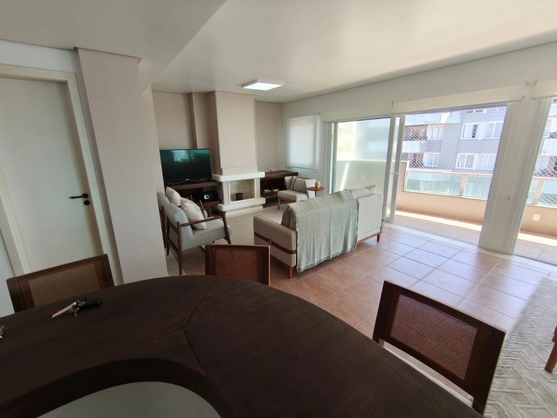 Apartamento à venda em Atlântida : 3ª foto da galeria de imagens do imóvel