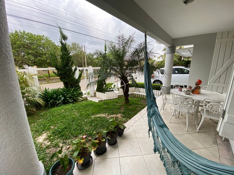 Casa à venda no Centro de Xangri-Lá: 4ª foto da galeria de imagens do imóvel