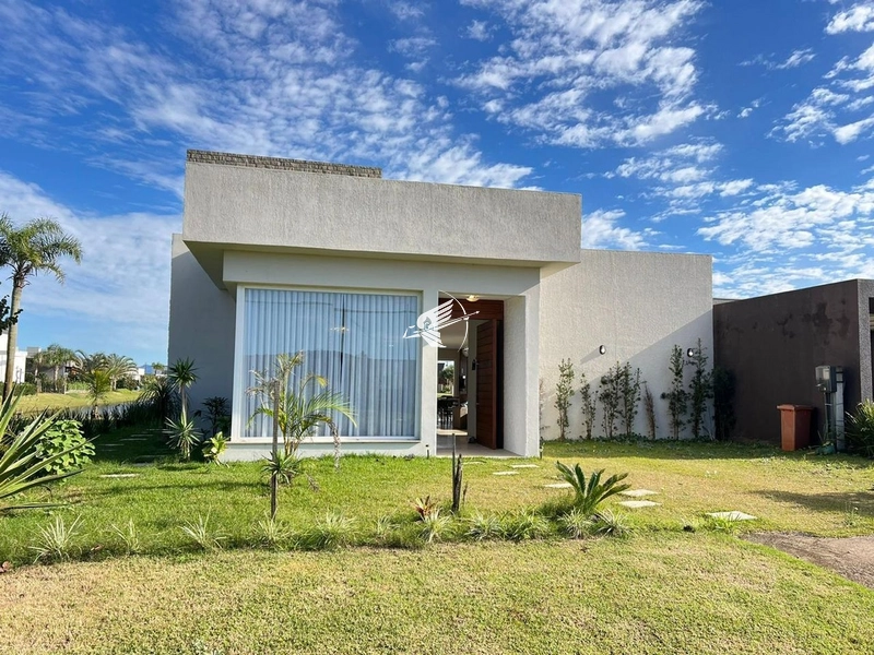 Casa à venda no condomínio Riviera em Xangri-Lá: 1ª foto da galeria de imagens do imóvel