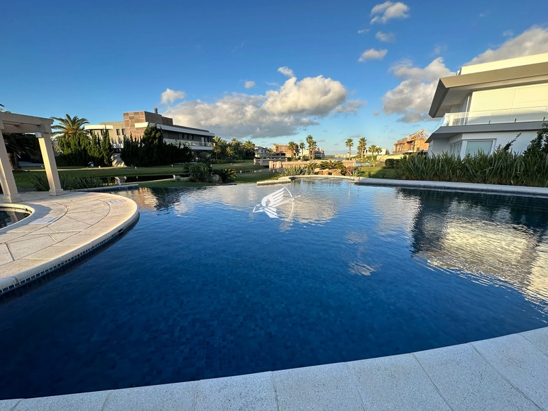 Lote/Terreno Beira Lago à venda no condomínio Playa Vista - Xangri-Lá: 8ª foto da galeria de imagens do imóvel