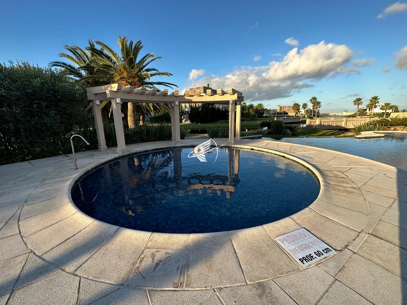 Lote/Terreno Beira Lago à venda no condomínio Playa Vista - Xangri-Lá: 5ª foto da galeria de imagens do imóvel